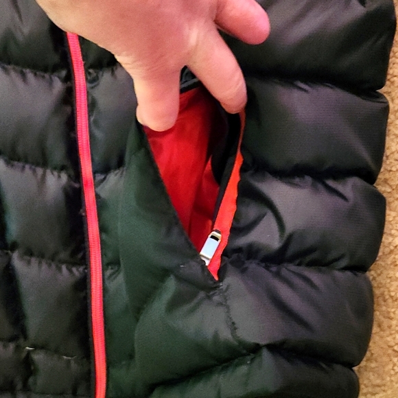 [SOLD]NWOT Unisex Spyder Winter Puffer Black Jacket Smalll - Picture 7 of 7